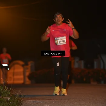 Runner Photo 8415233