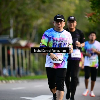 Runner Photo 8415244