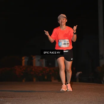 Runner Photo 8415263