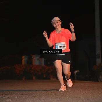 Runner Photo 8415264