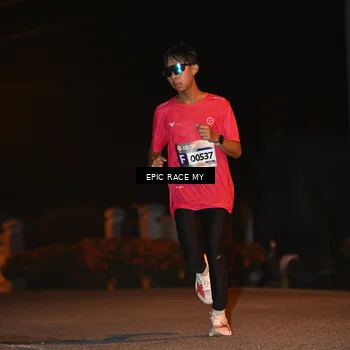 Runner Photo 8415270