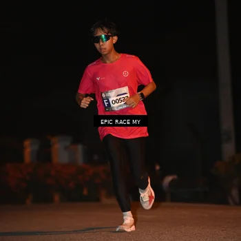 Runner Photo 8415271