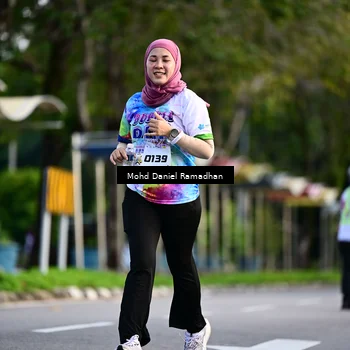 Runner Photo 8415287