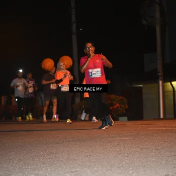 Runner Photo 8415336