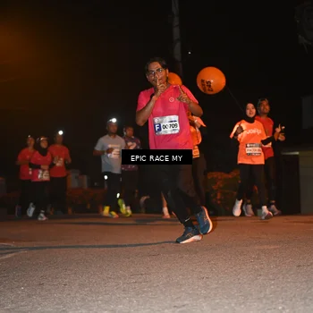 Runner Photo 8415339