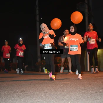 Runner Photo 8415352