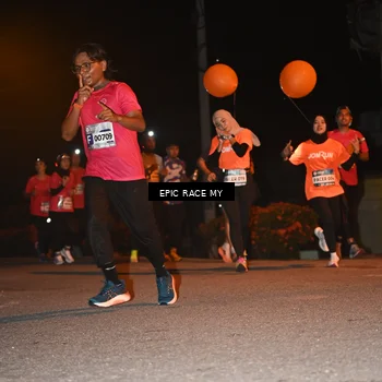 Runner Photo 8415353