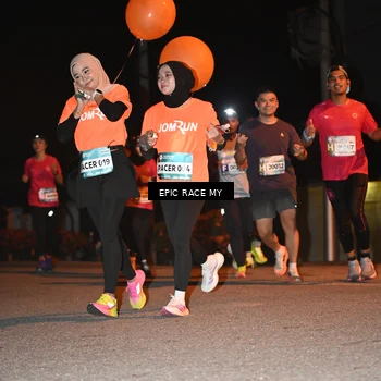 Runner Photo 8415365
