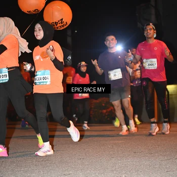 Runner Photo 8415374