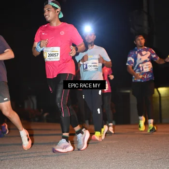 Runner Photo 8415375
