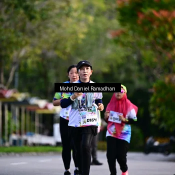 Runner Photo 8415376