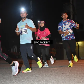 Runner Photo 8415380