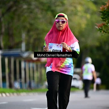 Runner Photo 8415390