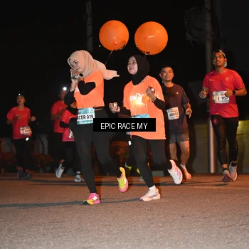 Runner Photo 8415392