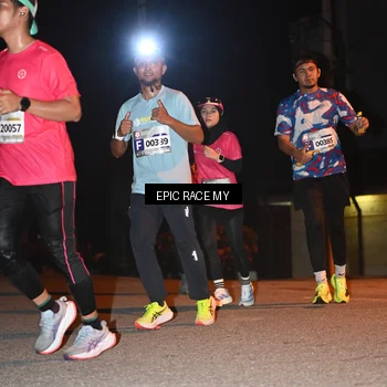 Runner Photo 8415415