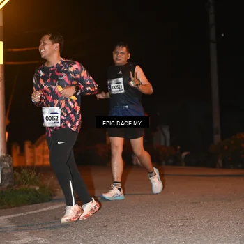 Runner Photo 8415450
