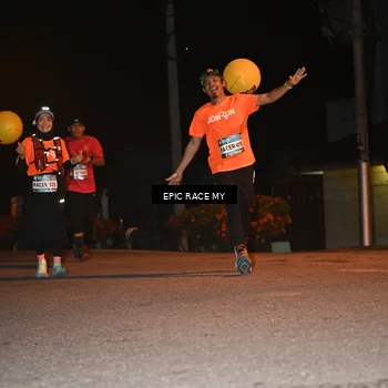 Runner Photo 8415453
