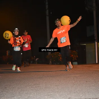 Runner Photo 8415454
