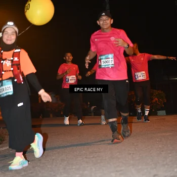 Runner Photo 8415463