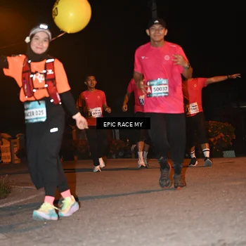 Runner Photo 8415469