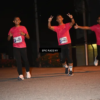 Runner Photo 8415470