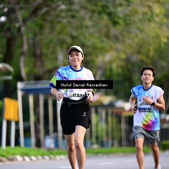 Runner Photo 8415475