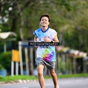 Runner Photo 8415480