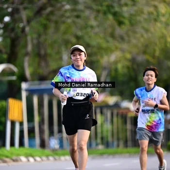 Runner Photo 8415482
