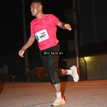 Runner Photo 8415483