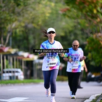 Runner Photo 8415525