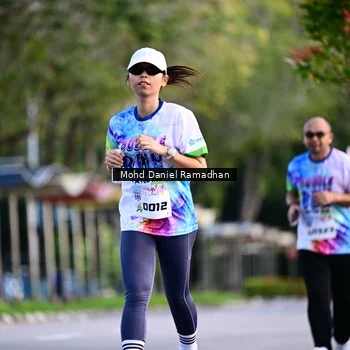 Runner Photo 8415538