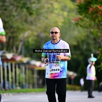 Runner Photo 8415551