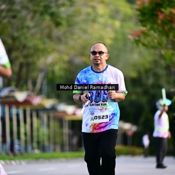 Runner Photo 8415552