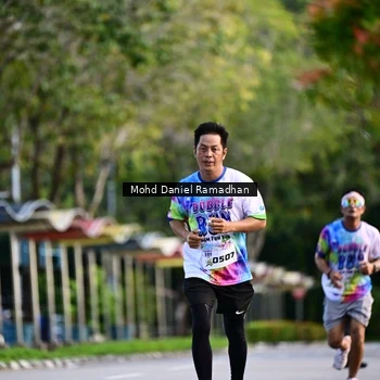 Runner Photo 8415579