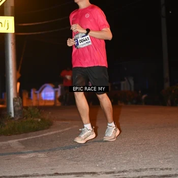 Runner Photo 8415638