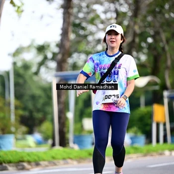 Runner Photo 8415649