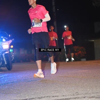 Runner Photo 8415666