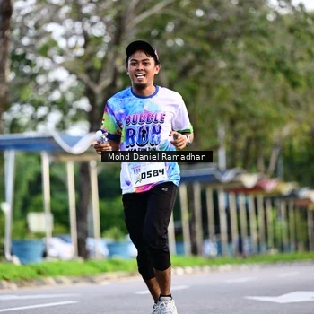 Runner Photo 8415669