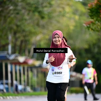 Runner Photo 8415681