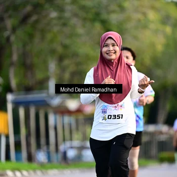 Runner Photo 8415692