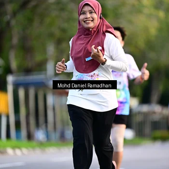 Runner Photo 8415704