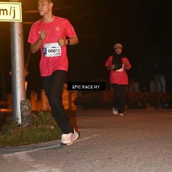 Runner Photo 8415710