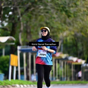 Runner Photo 8415757