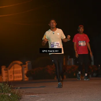 Runner Photo 8415766