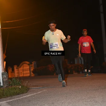 Runner Photo 8415773