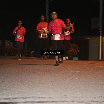 Runner Photo 8415782