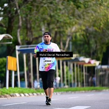 Runner Photo 8415791
