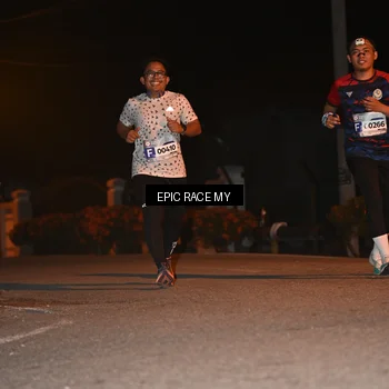 Runner Photo 8415831