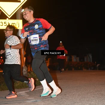 Runner Photo 8415840