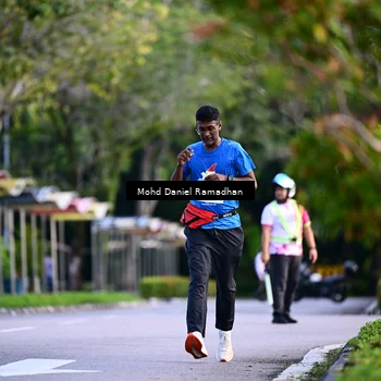 Runner Photo 8415844